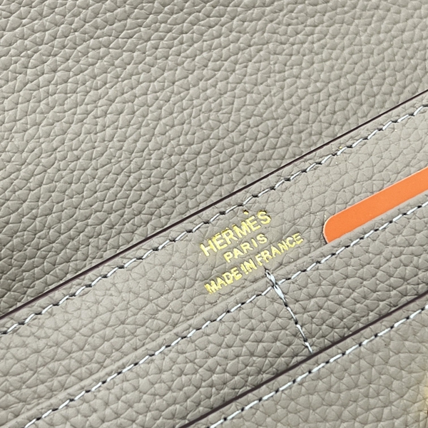 エルメス財布コピー着用イメージ